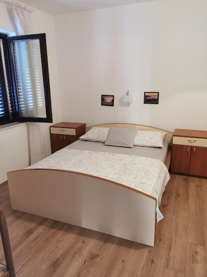 Near By Everything Vodice Exterior photo