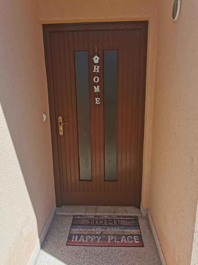 Near By Everything Vodice Exterior photo